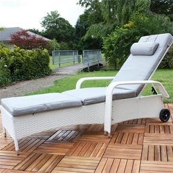 Sonnenliege Gartenliege Rattan Loungeliege Relaxliege Terrassenliege Polyrattan