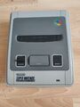 One Chip Konsole Super Nintendo mit zwei Controller und Secret of Mana