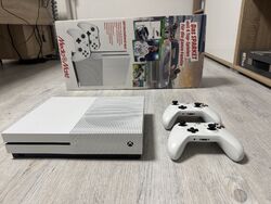 Xbox One S 500 GB Konsole mit 2 Controllern und 16 Spielen - Weiß