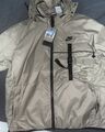 Nike Tech Woven Winterjacke