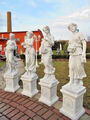 Steinfiguren Set 4 Jahreszeiten, 4 Statuen + 4 Sockel, Gartenfiguren Gartendeko