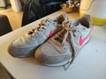 Nike Internationalist Damen Sneaker  Sportschuh Gr 37,5 EU Art 25221-100