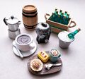 Wichtel Zubehör, Miniatur Deko, Frühstücksbrett Sektkühler Kaffeetasse Grill