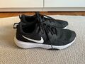 NIKE Kinder Schuhe/Sneaker Schwarz/Weiß Gr. 42 wie NEU !!