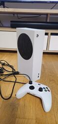 Microsoft Xbox One S 1TB inklusiv Wireless Controller - Weiß