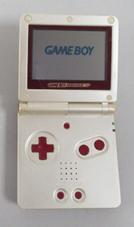 Game Boy Advance SP Famicom Edition,AGS -001, funktionstüchtig