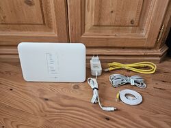 Telekom Speedport W 724V Typ C 1300Mbit/s 4-Port DSL WLAN-Router mit Modem Wifi