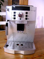DeLonghi Magnifica S ECAM 22.110SB  Generalüberholt OVP 12Monate Gewährleistung 