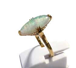 Antiker Opalring Ring 750 er  Gelbgold 18 Karat Opal weiß  Gr. 54 Navette Form