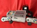 Super Nintendo Bundle, 3 Spiele, 2 Original Controller