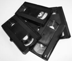 Kassetten Überspielen -1 Band VHS / S-VHS Laufzeit 240 min auf DVD