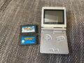 Nintendo Game Boy Advance SP Silber Handheld-Spielkonsole