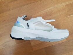 Zara Basic Collection Sneakers Schuhe  Gr.41  Weiß