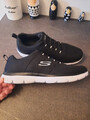 Skechers Sneaker Gr 40   Gr 7  schwarz weiß 