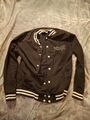 AC DC Back in Black College Jacke Schwarz Weiß in cooler Optik in XL