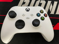 Microsoft Xbox Series X/S Wireless Controller - Robot White