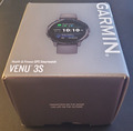 Garmin Venu 3S Smartwatch Kieselgrau/Schiefergrau mit Schnellwechsel Silikon Arm