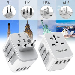 Universal Reiseadapter mit 3 USB Ports und AC Steckdosenadapter für USA EU UK AU