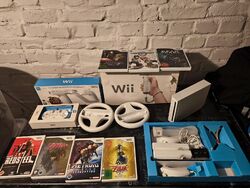 Nintendo Wii mit Spielen Zelda, Mario Kart, Deadspace Etc. 