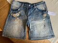 Tolle Jeans Shorts mit Stickereien und Strasssteinchen Größe XL