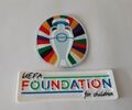 2024 UEFA Euro 2024 Pokal + Foundation Patch neu