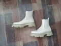 top neuw. sandbeige-beige Catwalk Boots Gr. 39 warm Stiefelette Plateau Chelsea