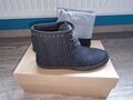 UGG Stiefeletten W ALEXIA Stiefel Schuhe Damen Mädchen 36 Neu Sneaker