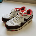 Nike WMNS Air Max 1 Essential Weiss Rot Dunkelrot 599820-110 Sneaker 39 YA004