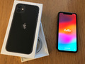 Apple iPhone 11 (A2221) 128GB Schwarz 6,1" Liquid Retina HD Display 12MP Kamera