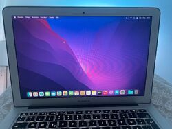 Apple MacBook Air 13,3 Zoll (128GB SSD, Intel Core i5 5. Gen., 2,90GHz, 8GB RAM)