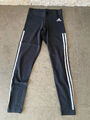 adidas adicolor Classics 3-Streifen Leggings Tights, Gr. 30/32 XS, sw. mit Print