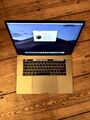 Apple MacBook Pro 15“ 256GB, Intel Core i7 8. Gen, 4,10GHz, 16GB, 2018 wie neu