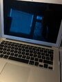 Apple MacBook Air MQD32D/A, 13,3'', Intel Core i5, 8GB LPDDR3, 128GB SSD mit OVP