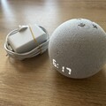 Amazon Echo Dot (4. Generation) Alexa Smart Lautsprecher mit Uhr & Netzteil