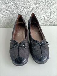 Gabor schwarze Ballerinas mit Schleifen in Größe 40,5/41,, Leder 