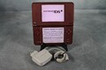 Nintendo DSi XL 256 MB Bordeauxrot Handheld-Spielkonsole mit Kabel guter Zustand