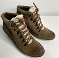 Clarks Damen-Wanderstiefel Artisan Range beige Wildleder Keilabsatz UK-Größe 6 D