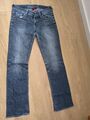 GUESS Jeans 28, Stretch, Straight Leg