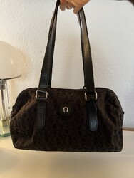 Aigner Handtasche schwarz 