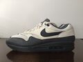 Nike Air Max 1 Premium Herren-Sneaker Schwarz Weiss 875844-100 Gr 45