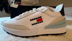 Tommy Hilfiger, Tommy Jeans Sneaker, Sportschuh, Gr. 39, NEU im Karton