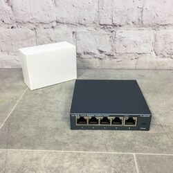 TP-Link TL-SG105S 5-Port Metall Gigabit Ethernet Netzwerk Switch mit Netzteil