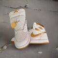 Nike Air Jordan 1 Retro HI OG Gr.42,5 weiß gold FD2596 107 Damen Herren Sneaker