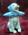 Figur Hund Schal Art Deco Stil Jugendstil Porzellan Emaille