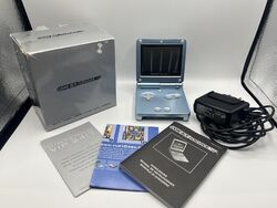 Nintendo Game Boy Advance SP Silber Handheld-Spielkonsole | OVP & Ladekabel ✅