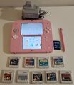 Nintendo 2DS Konsole Pink & Weiß Tomodachi Life Pre-Loaded Edition - EIN BESITZER