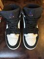 Nike Air Jordan 1 MID SE white/court purple black