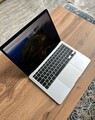 Apple Macbook Air 13“ M1 -- 8 GB RAM-- 256 GB SSD -- A2337 -- Sequoia