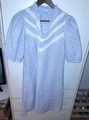 Kleid, Gr. M, Blau mit weißer Spitze von ONLY