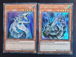 2x Yu-Gi-Oh! BLC1-DE020 + BLC1-DE021 Cyber Drache Ultra Rare NM 1st